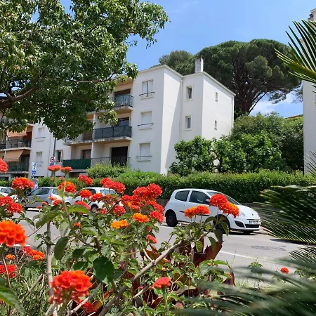 CASSIS 72 m2 Confort et Calme Options Baby bébé Esterno foto